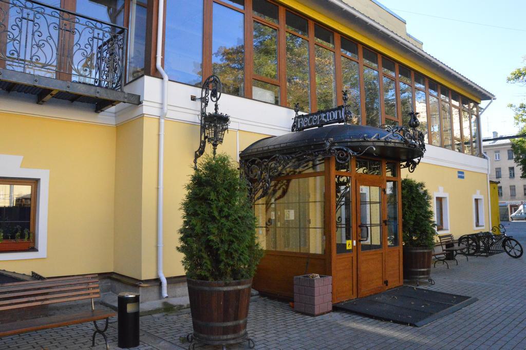 فندق سانت بطرسبرغفي  فندق 365 إس بي بي المظهر الخارجي الصورة